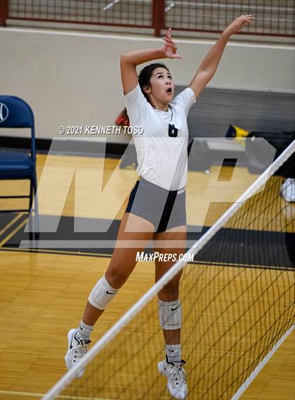 Thumbnail 2 in Brennan vs O'Connor JV photogallery.