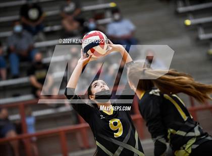 Thumbnail 1 in Brennan vs O'Connor JV photogallery.