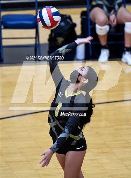 Thumbnail 2 in Brennan vs O'Connor JV photogallery.