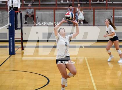Thumbnail 1 in Brennan vs O'Connor JV photogallery.