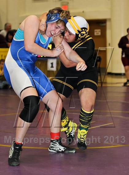 Thumbnail 3 in CIF State Girls Wrestling Championships (Round 3) photogallery.