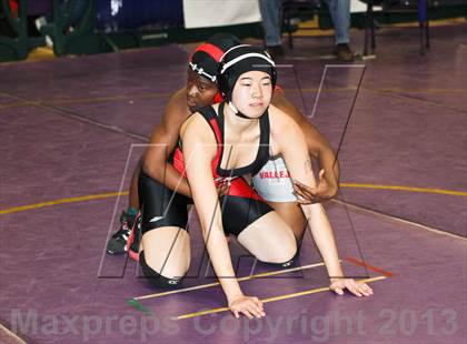 Thumbnail 2 in CIF State Girls Wrestling Championships (Round 3) photogallery.