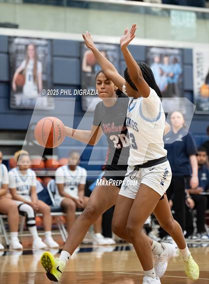 Thumbnail 3 in Weiss @ Bryan photogallery.