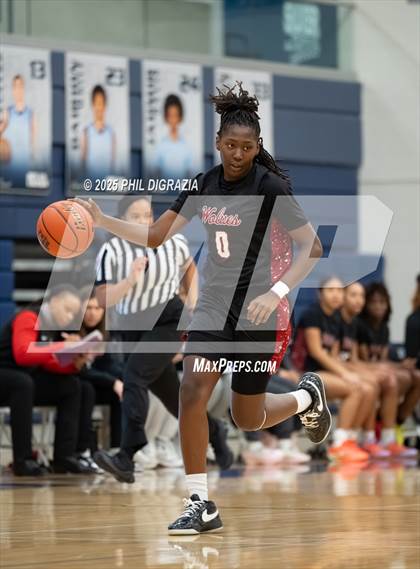 Thumbnail 2 in Weiss @ Bryan photogallery.