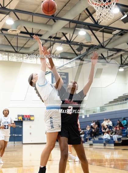 Thumbnail 2 in Weiss @ Bryan photogallery.