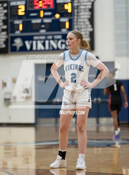 Thumbnail 3 in Weiss @ Bryan photogallery.