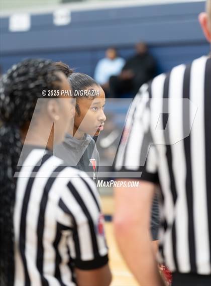 Thumbnail 2 in Weiss @ Bryan photogallery.