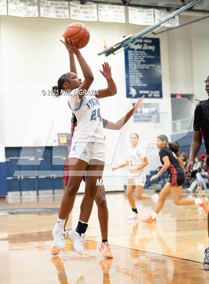 Thumbnail 1 in Weiss @ Bryan photogallery.