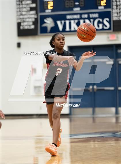 Thumbnail 3 in Weiss @ Bryan photogallery.