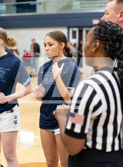 Thumbnail 1 in Weiss @ Bryan photogallery.