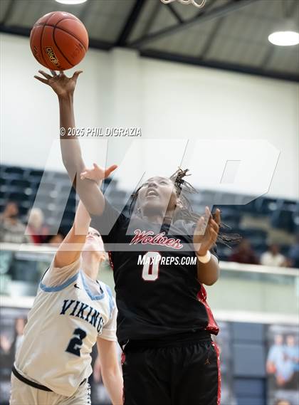 Thumbnail 3 in Weiss @ Bryan photogallery.