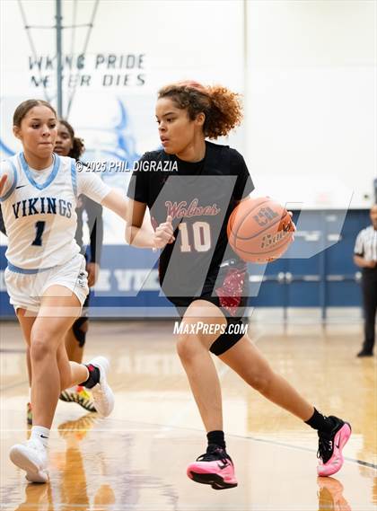 Thumbnail 3 in Weiss @ Bryan photogallery.