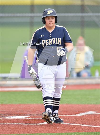 Thumbnail 2 in Perrin-Whitt vs Savoy (UIL 1A Region 2 Area Playoff) photogallery.