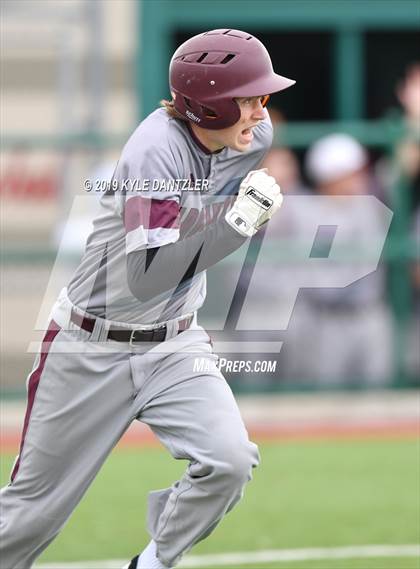 Thumbnail 2 in Perrin-Whitt vs Savoy (UIL 1A Region 2 Area Playoff) photogallery.