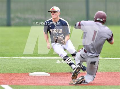 Thumbnail 2 in Perrin-Whitt vs Savoy (UIL 1A Region 2 Area Playoff) photogallery.