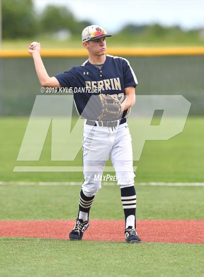 Thumbnail 2 in Perrin-Whitt vs Savoy (UIL 1A Region 2 Area Playoff) photogallery.