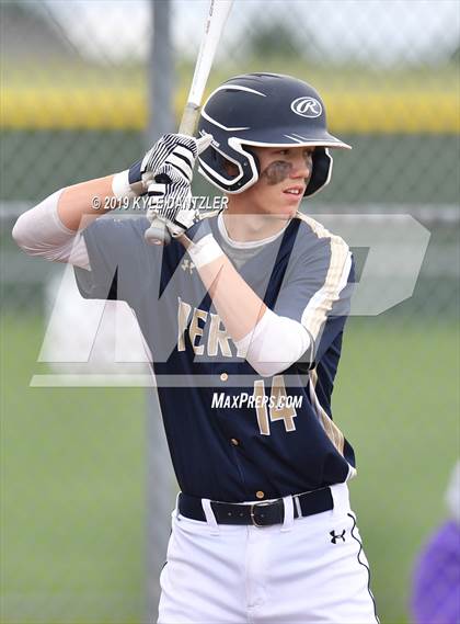 Thumbnail 1 in Perrin-Whitt vs Savoy (UIL 1A Region 2 Area Playoff) photogallery.