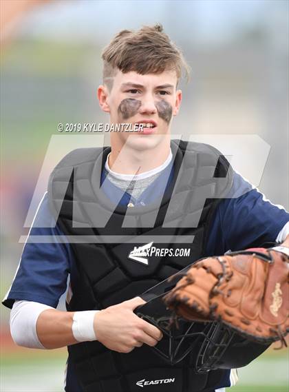 Thumbnail 3 in Perrin-Whitt vs Savoy (UIL 1A Region 2 Area Playoff) photogallery.