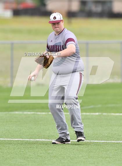 Thumbnail 1 in Perrin-Whitt vs Savoy (UIL 1A Region 2 Area Playoff) photogallery.