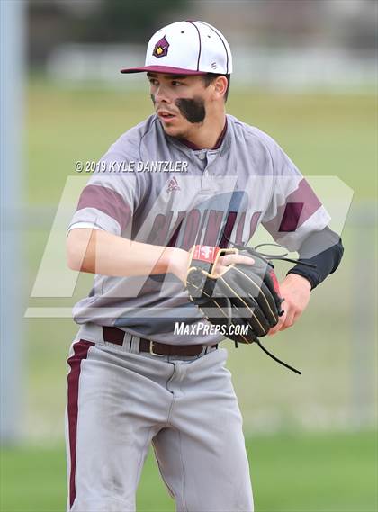 Thumbnail 1 in Perrin-Whitt vs Savoy (UIL 1A Region 2 Area Playoff) photogallery.