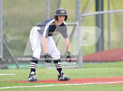 Thumbnail 3 in Perrin-Whitt vs Savoy (UIL 1A Region 2 Area Playoff) photogallery.