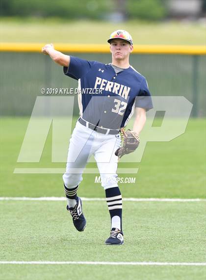 Thumbnail 1 in Perrin-Whitt vs Savoy (UIL 1A Region 2 Area Playoff) photogallery.
