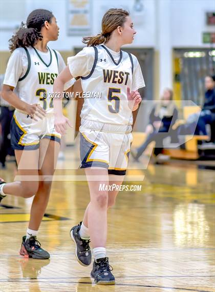 Thumbnail 2 in Lawrence Free State @ Shawnee Mission West photogallery.