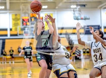 Thumbnail 2 in Lawrence Free State @ Shawnee Mission West photogallery.