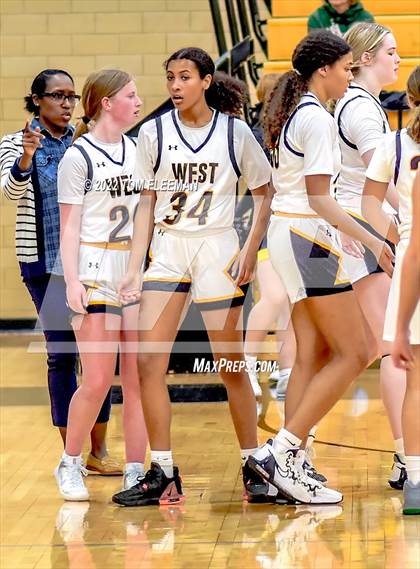 Thumbnail 1 in Lawrence Free State @ Shawnee Mission West photogallery.