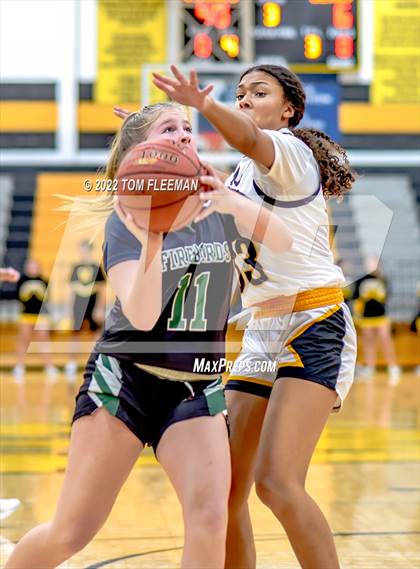 Thumbnail 2 in Lawrence Free State @ Shawnee Mission West photogallery.