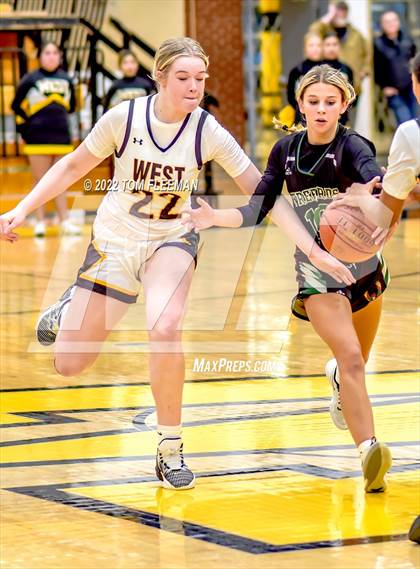 Thumbnail 2 in Lawrence Free State @ Shawnee Mission West photogallery.