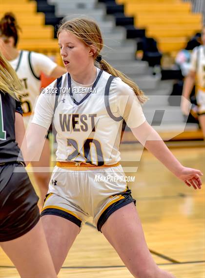 Thumbnail 2 in Lawrence Free State @ Shawnee Mission West photogallery.