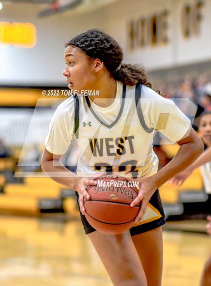 Thumbnail 1 in Lawrence Free State @ Shawnee Mission West photogallery.