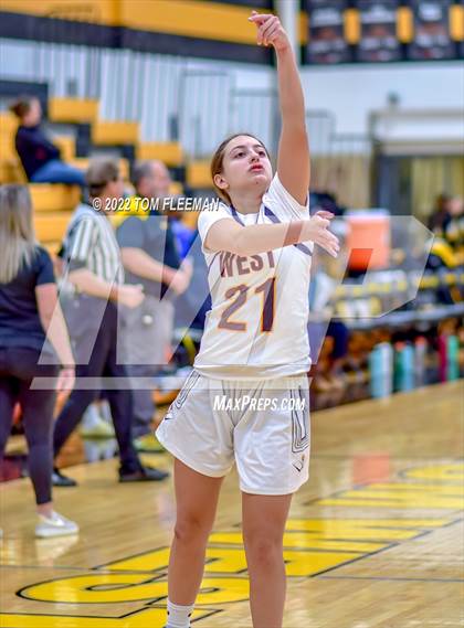 Thumbnail 1 in Lawrence Free State @ Shawnee Mission West photogallery.