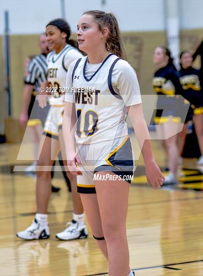 Thumbnail 1 in Lawrence Free State @ Shawnee Mission West photogallery.