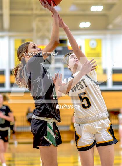 Thumbnail 2 in Lawrence Free State @ Shawnee Mission West photogallery.