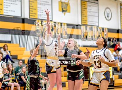 Thumbnail 2 in Lawrence Free State @ Shawnee Mission West photogallery.