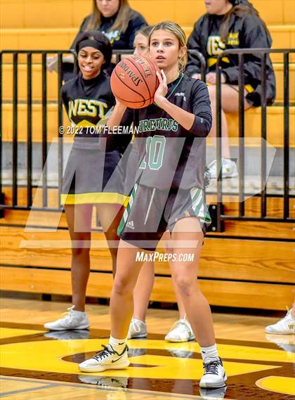 Thumbnail 1 in Lawrence Free State @ Shawnee Mission West photogallery.