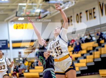 Thumbnail 1 in Lawrence Free State @ Shawnee Mission West photogallery.