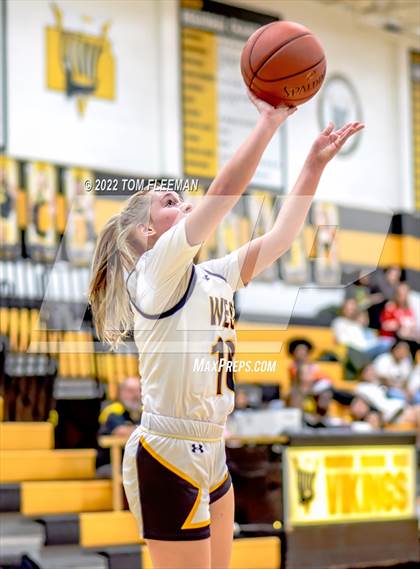 Thumbnail 3 in Lawrence Free State @ Shawnee Mission West photogallery.