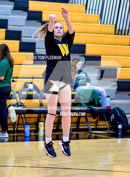 Thumbnail 1 in Lawrence Free State @ Shawnee Mission West photogallery.