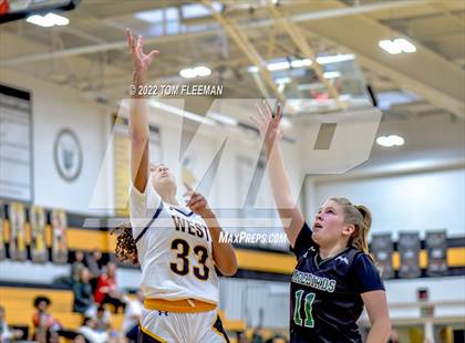 Thumbnail 2 in Lawrence Free State @ Shawnee Mission West photogallery.