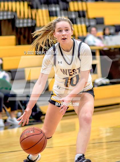 Thumbnail 2 in Lawrence Free State @ Shawnee Mission West photogallery.