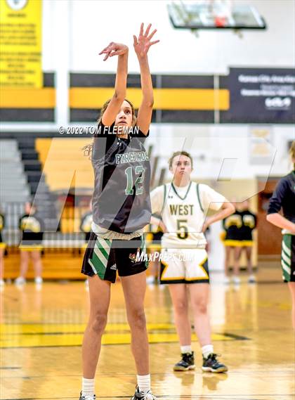Thumbnail 3 in Lawrence Free State @ Shawnee Mission West photogallery.