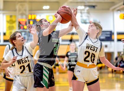 Thumbnail 3 in Lawrence Free State @ Shawnee Mission West photogallery.