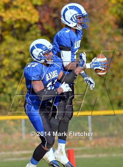 Thumbnail 2 in Salem vs. Penns Grove (NJSIAA South Jersey Group 1 Quarterfinal) photogallery.