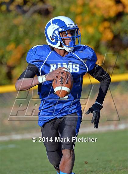 Thumbnail 1 in Salem vs. Penns Grove (NJSIAA South Jersey Group 1 Quarterfinal) photogallery.