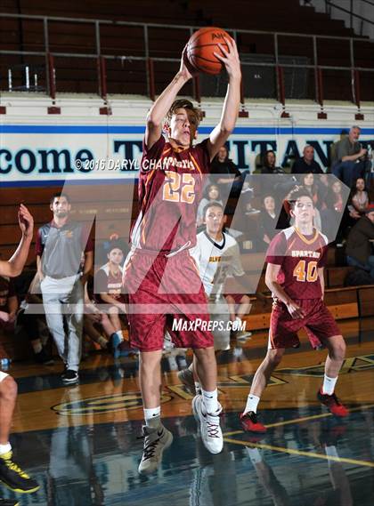 Thumbnail 1 in La Canada vs Alhambra photogallery.