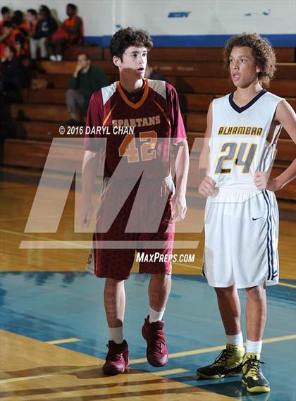 Thumbnail 3 in La Canada vs Alhambra photogallery.
