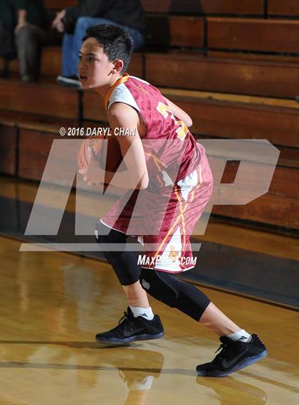 Thumbnail 1 in La Canada vs Alhambra photogallery.